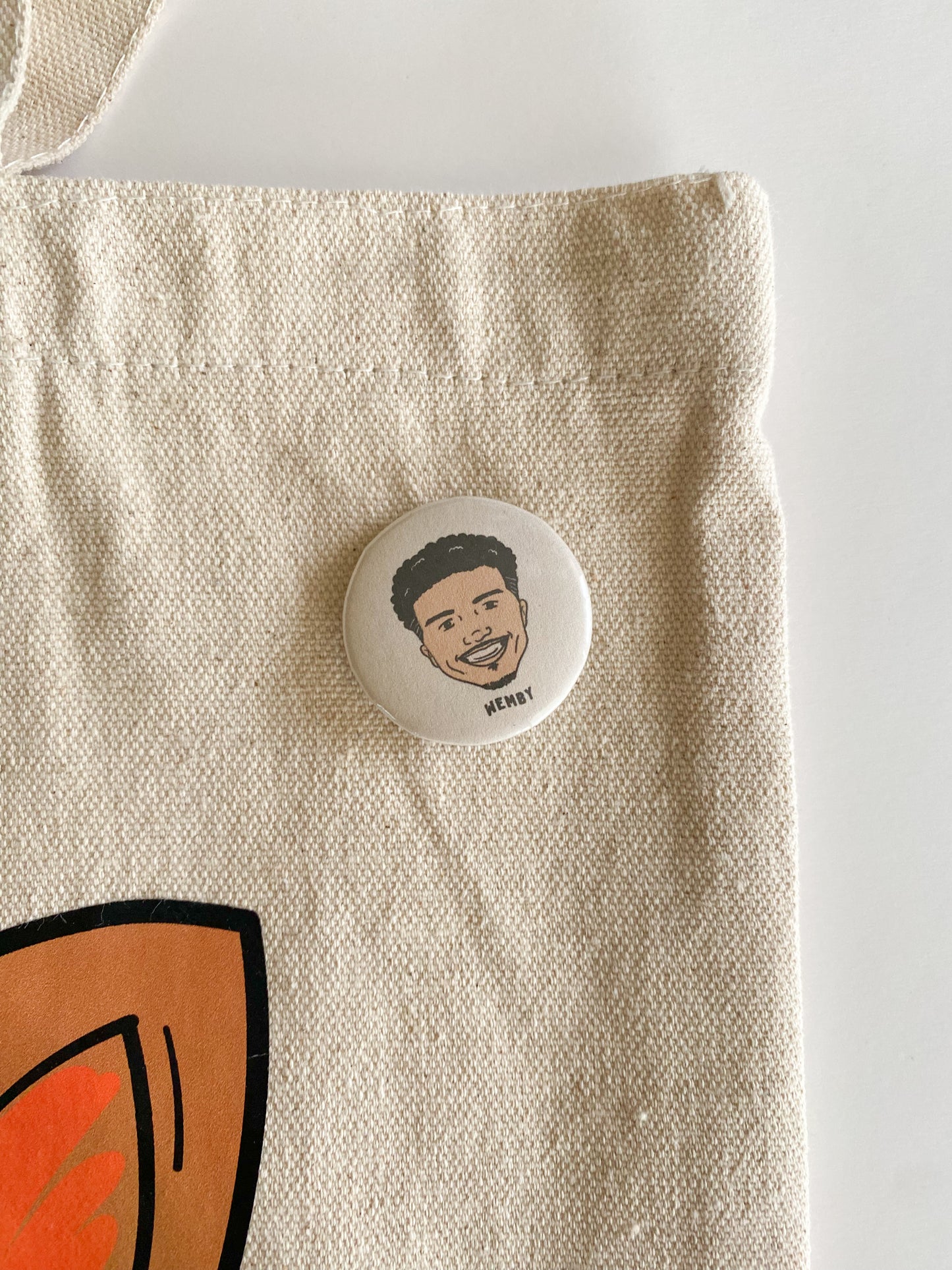 Wemby -Button